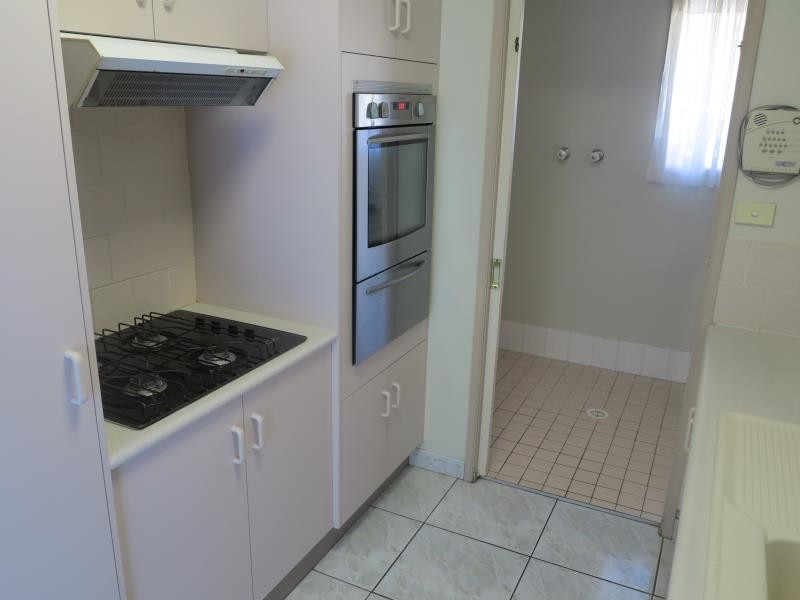 56 bugong street, Prestons NSW 2170