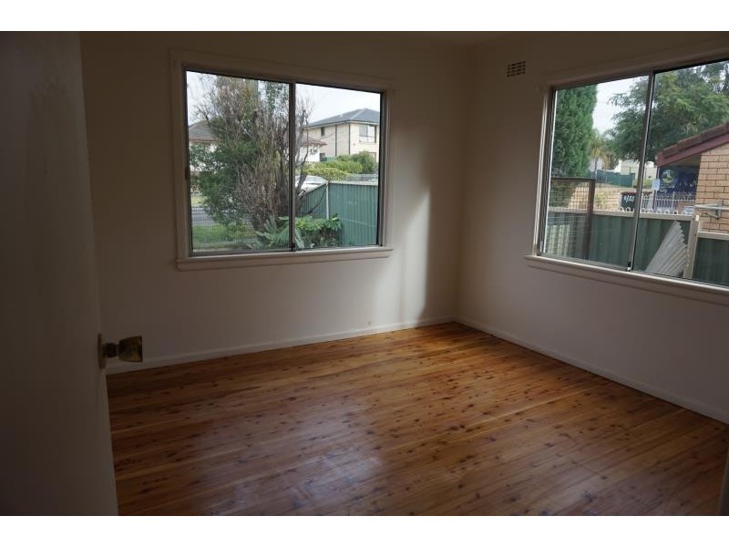 31 North Liverpool Road, Mount Pritchard NSW 2170