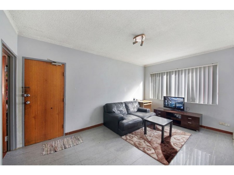 1/50 Colin St, Lakemba NSW 2195