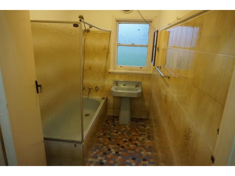 36 DUNBIER AVE, Lurnea NSW 2170