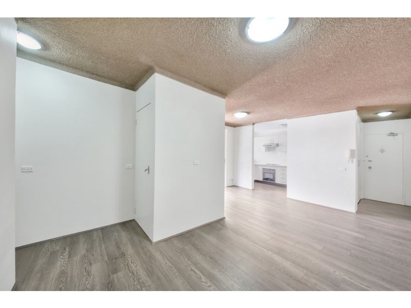 8/5-7 Mill Rd, Liverpool NSW 2170