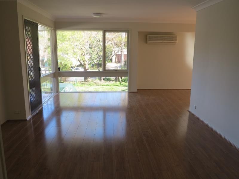 6 Brigalow Ave, Camden South NSW 2570