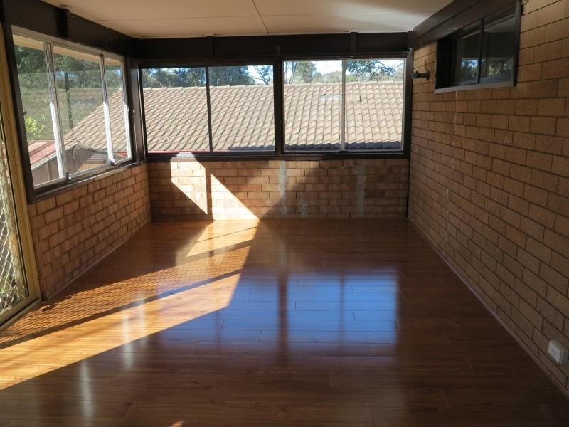 6 Brigalow Ave, Camden South NSW 2570