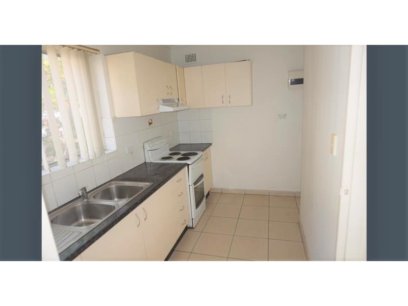 20/5 Lachlan Street, Warwick Farm NSW 2170