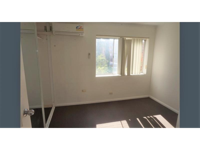 20/5 Lachlan Street, Warwick Farm NSW 2170