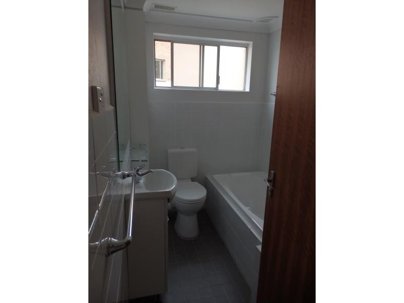 7/53 Goulburn St, Liverpool NSW 2170