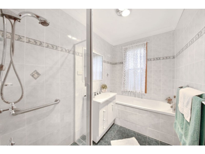 19 Yarrangobilly Street, Heckenberg NSW 2168