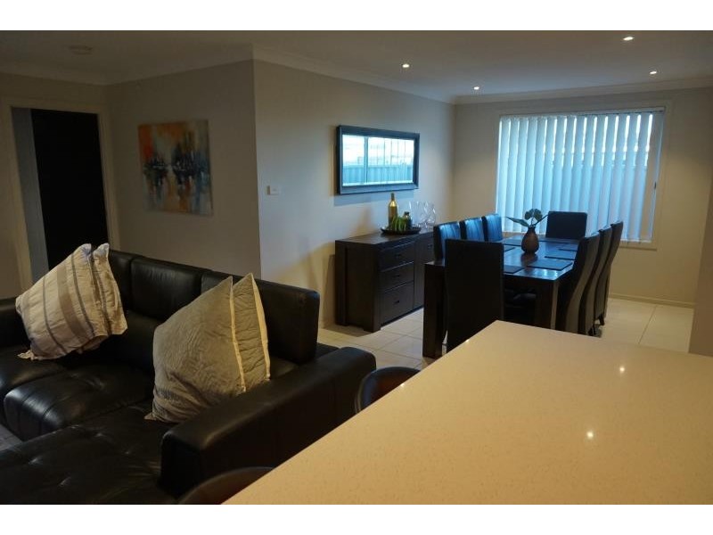 8 Leeton, Hinchinbrook NSW 2168