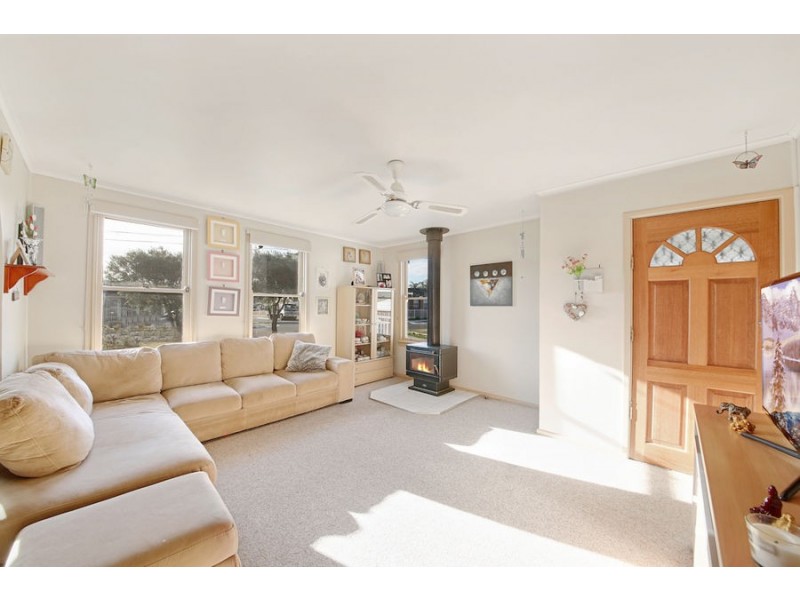 83 Tumbarumba Cres, Heckenberg NSW 2168