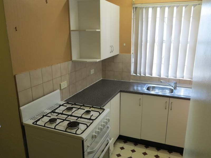 3/9 Short St, Liverpool NSW 2170