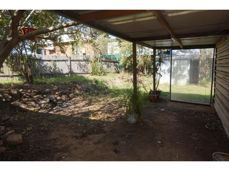 4 Parsons Street, Ashcroft NSW 2168