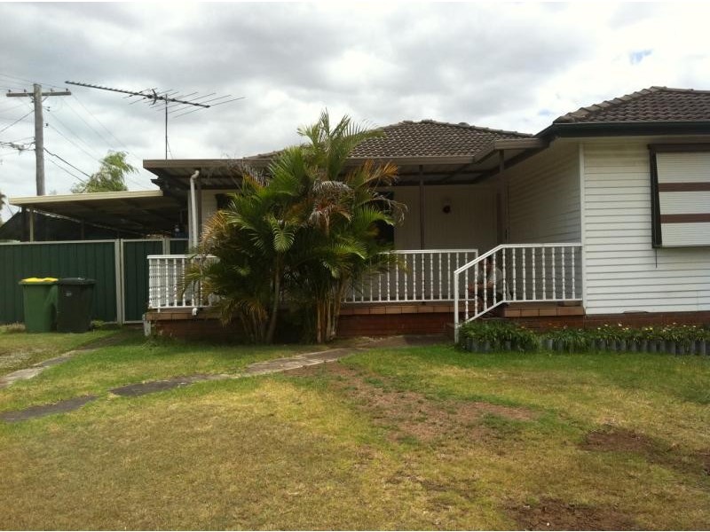 1 DARTFORD ST, Mount Pritchard NSW 2170