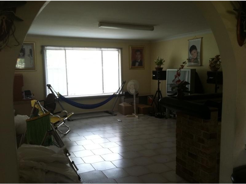 1 DARTFORD ST, Mount Pritchard NSW 2170