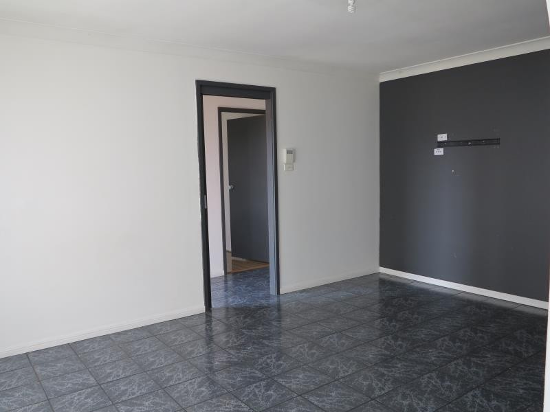 16 Hanna Ave, Lurnea NSW 2170