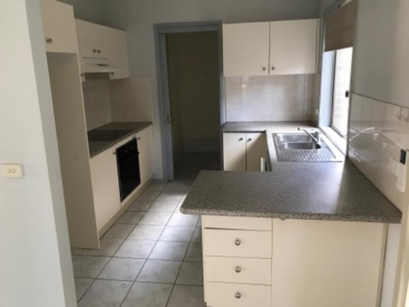 20 Blackburn Avenue, West Hoxton NSW 2171