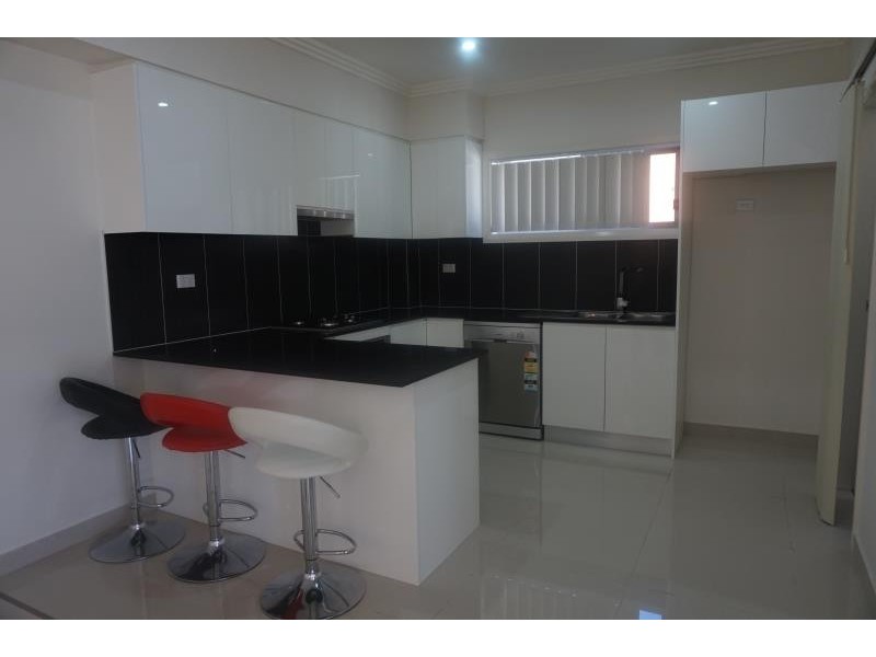 1/149 Elizabeth Drive, Liverpool NSW 2170
