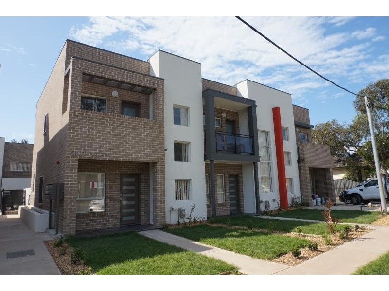 4/209 Memorial Ave, Liverpool NSW 2170