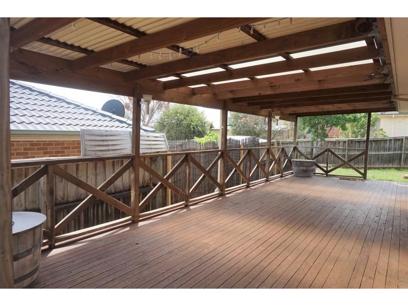 9 Mathinna Circuit, West Hoxton NSW 2171