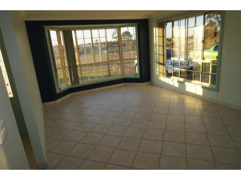 4B Medich Place, Bringelly NSW 2556