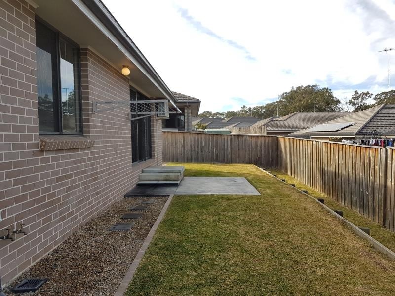 73 Belmont Ave, Spring Farm NSW 2570