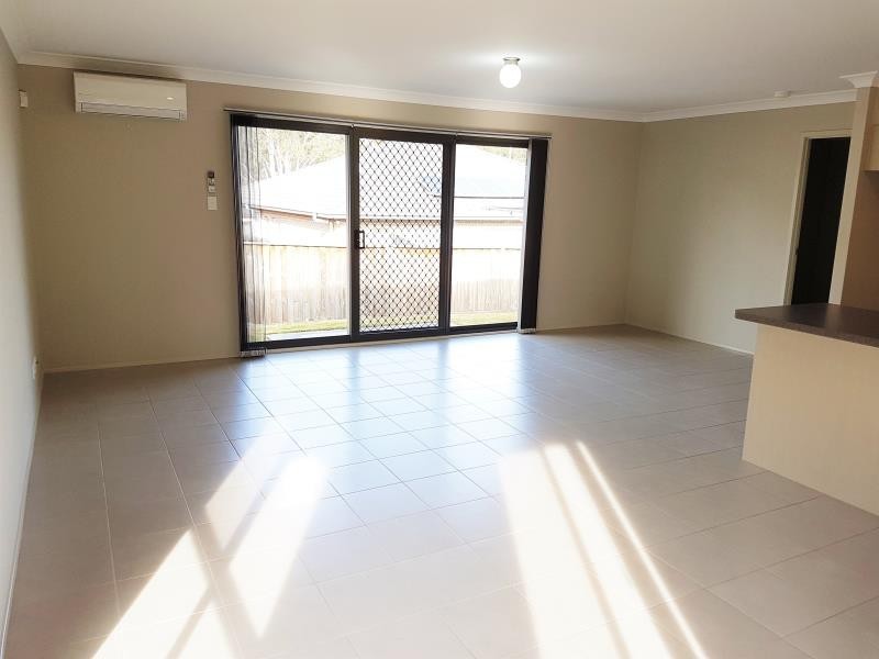 73 Belmont Ave, Spring Farm NSW 2570