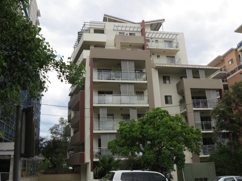 32/4-6 Lachlan Street, Liverpool NSW 2170