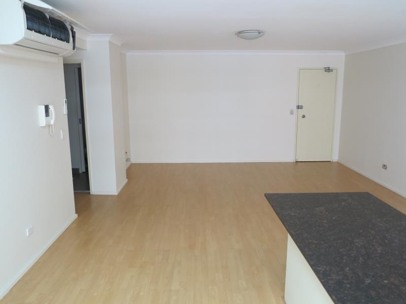 32/4-6 Lachlan Street, Liverpool NSW 2170