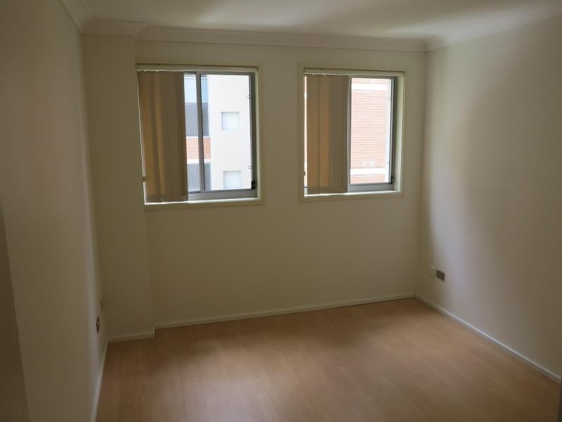 32/4-6 Lachlan Street, Liverpool NSW 2170