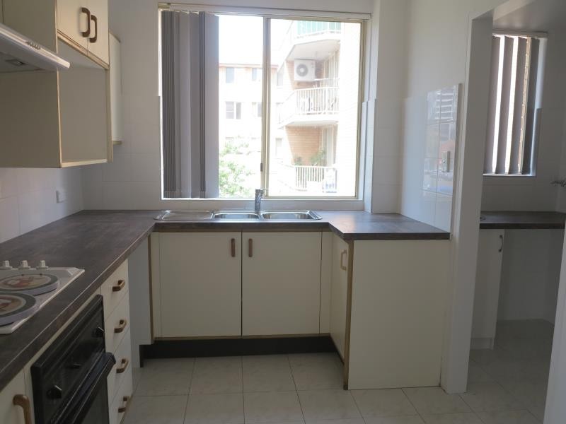 15/3 RIVERPARK DR, Liverpool NSW 2170