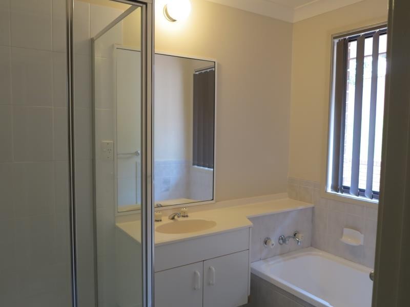 90 Gould Road, Eagle Vale NSW 2558