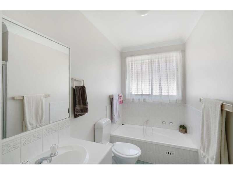 16 BUMBERA ST, Prestons NSW 2170