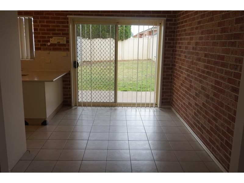 4B Corindi Close, Hoxton Park NSW 2171