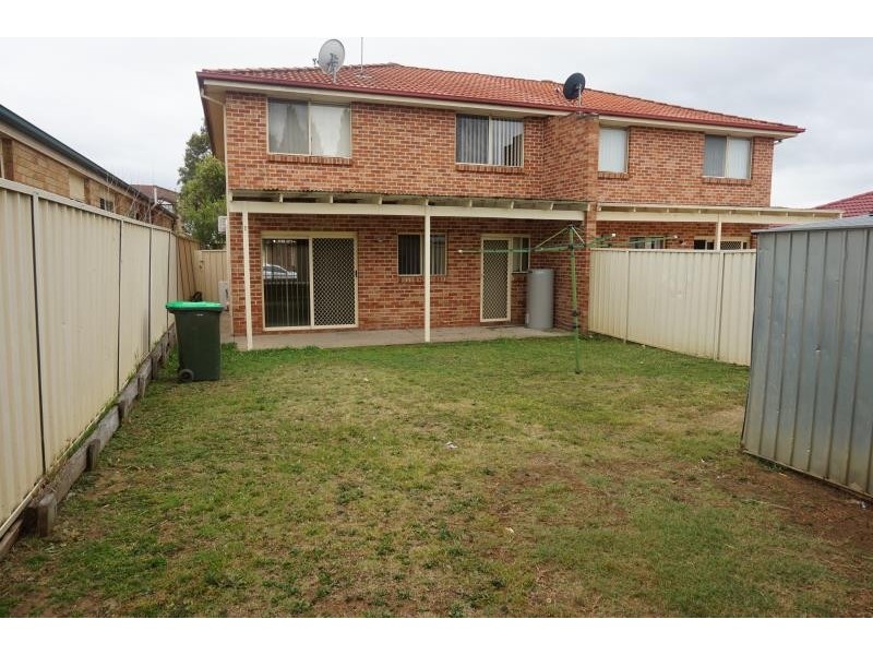 4B Corindi Close, Hoxton Park NSW 2171