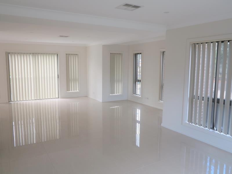 4/12 Freda Pl, Hammondville NSW 2170