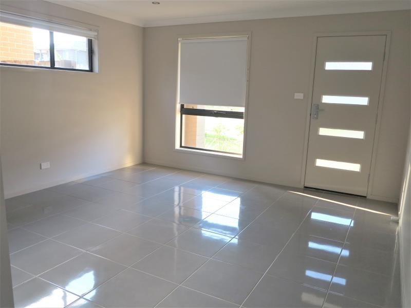 9 Changsha Rd, Edmondson Park NSW 2174