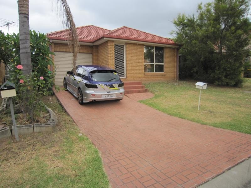 9 Kiama Street, Prestons NSW 2170