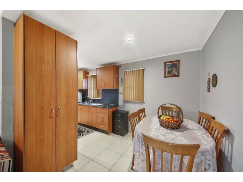 107 Heckenberg Ave, Sadleir NSW 2168