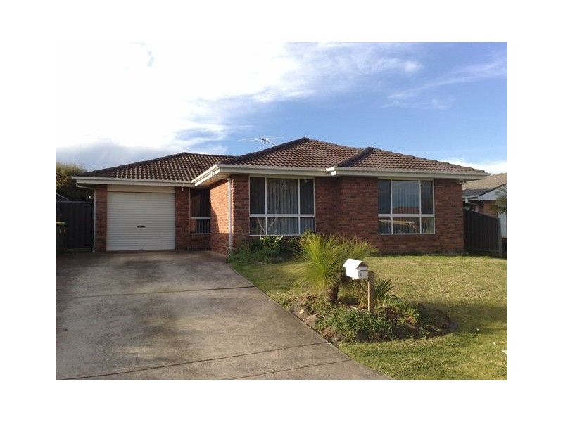 11 CRANE AVENUE, Green Valley NSW 2168