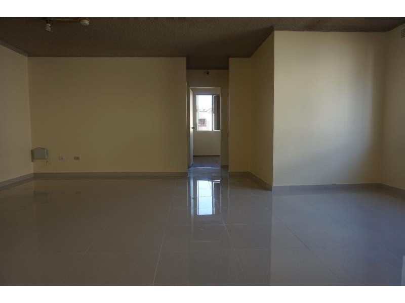 1/33 NAGLE ST, Liverpool NSW 2170