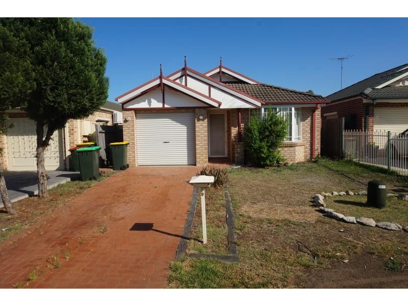 9 LIGHTENING RIDGE RD, Hinchinbrook NSW 2168