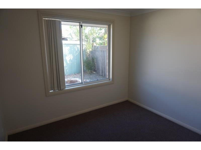 9 LIGHTENING RIDGE RD, Hinchinbrook NSW 2168