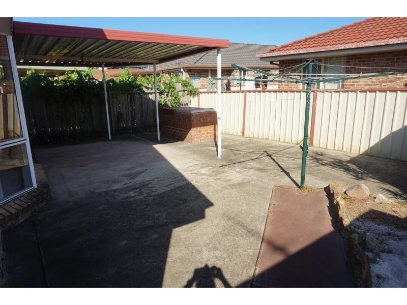 9 LIGHTENING RIDGE RD, Hinchinbrook NSW 2168