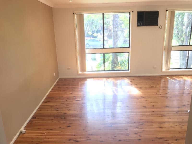 4 North Steyne Road, Woodbine NSW 2560