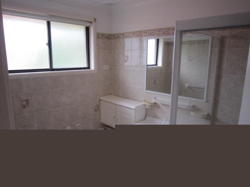 17 DEERWOOD AVE, Liverpool NSW 2170