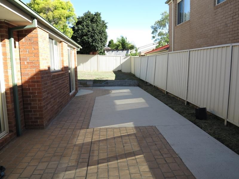 5 Bergalia Close, Prestons NSW 2170