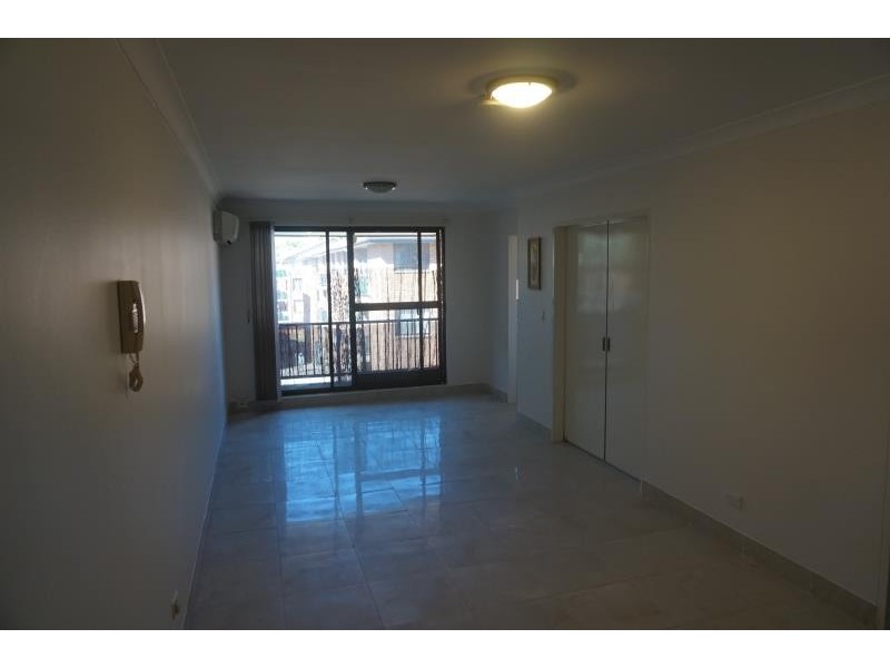 100/142 MOORE STREET, Liverpool NSW 2170