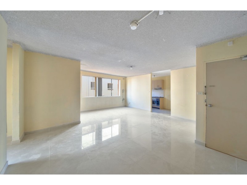 1/33 Nagle Street, Liverpool NSW 2170