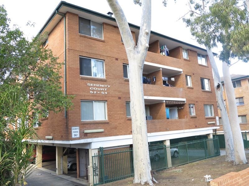 2/52-54 Speed Street, Liverpool NSW 2170