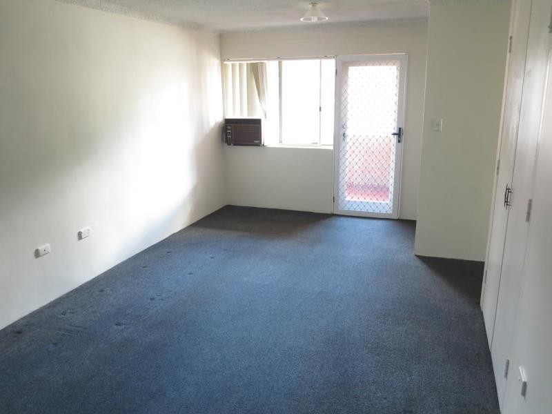 2/52-54 Speed Street, Liverpool NSW 2170