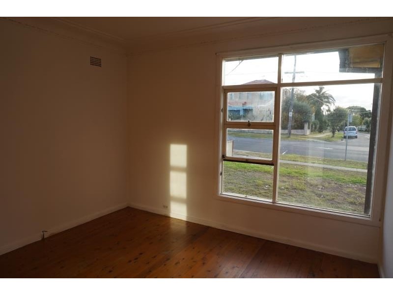 46 Hill Road, Lurnea NSW 2170